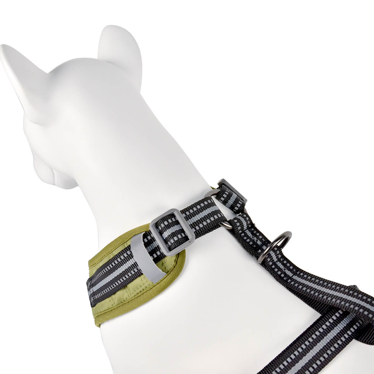 Dog Harness Wear Resistant Design