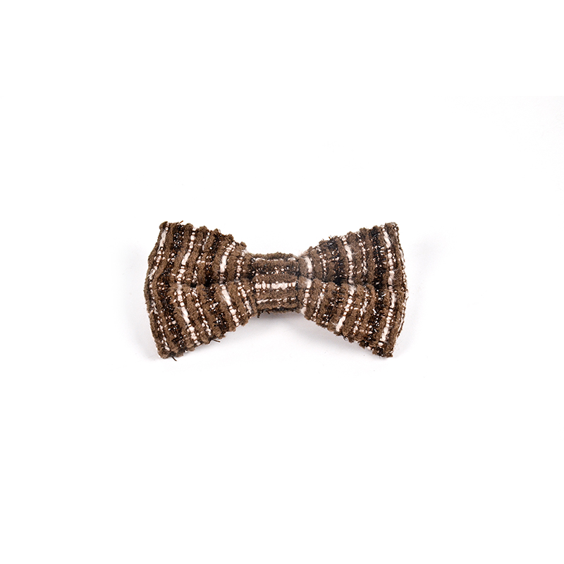 Reflective filament Bow Tie