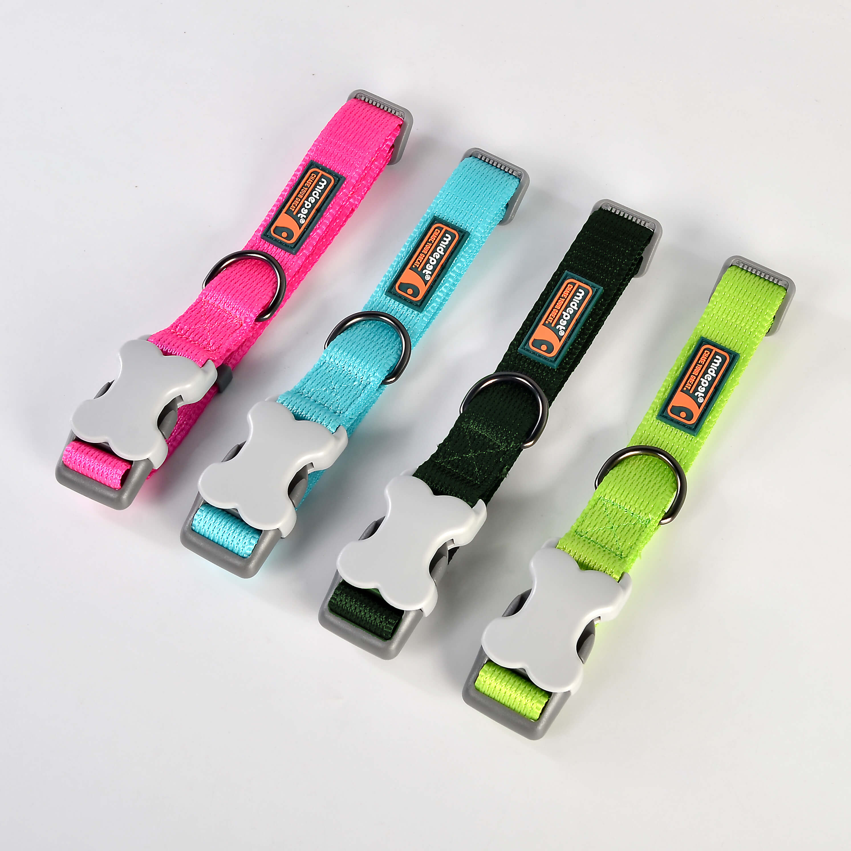 Nylon Solid Color Collar