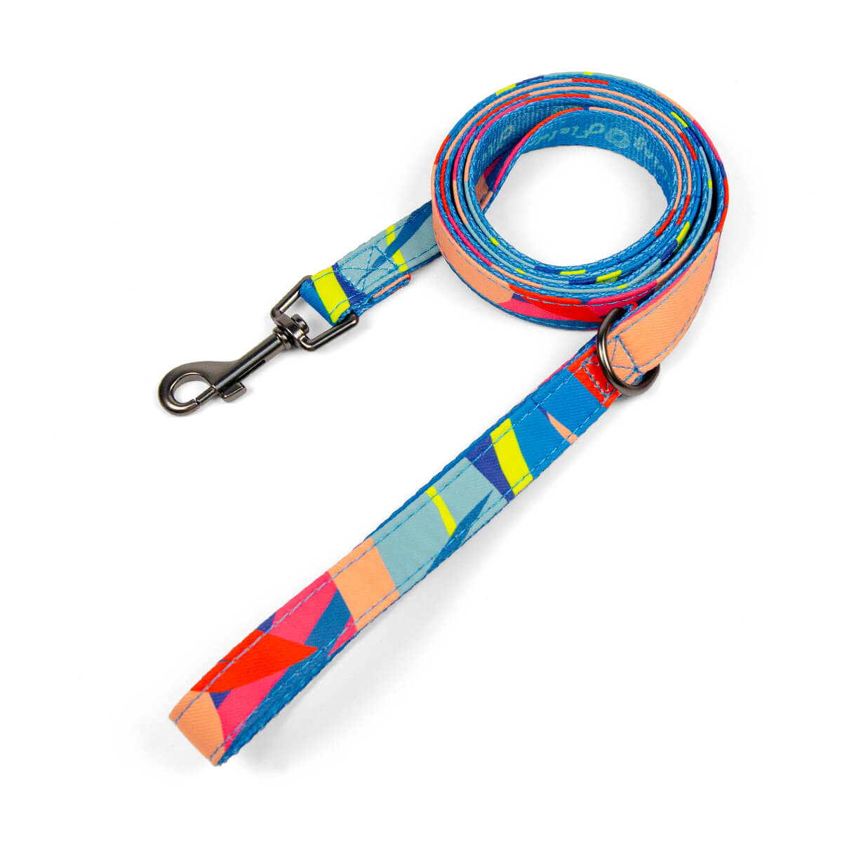 Lovely Dog Leash Garden Style